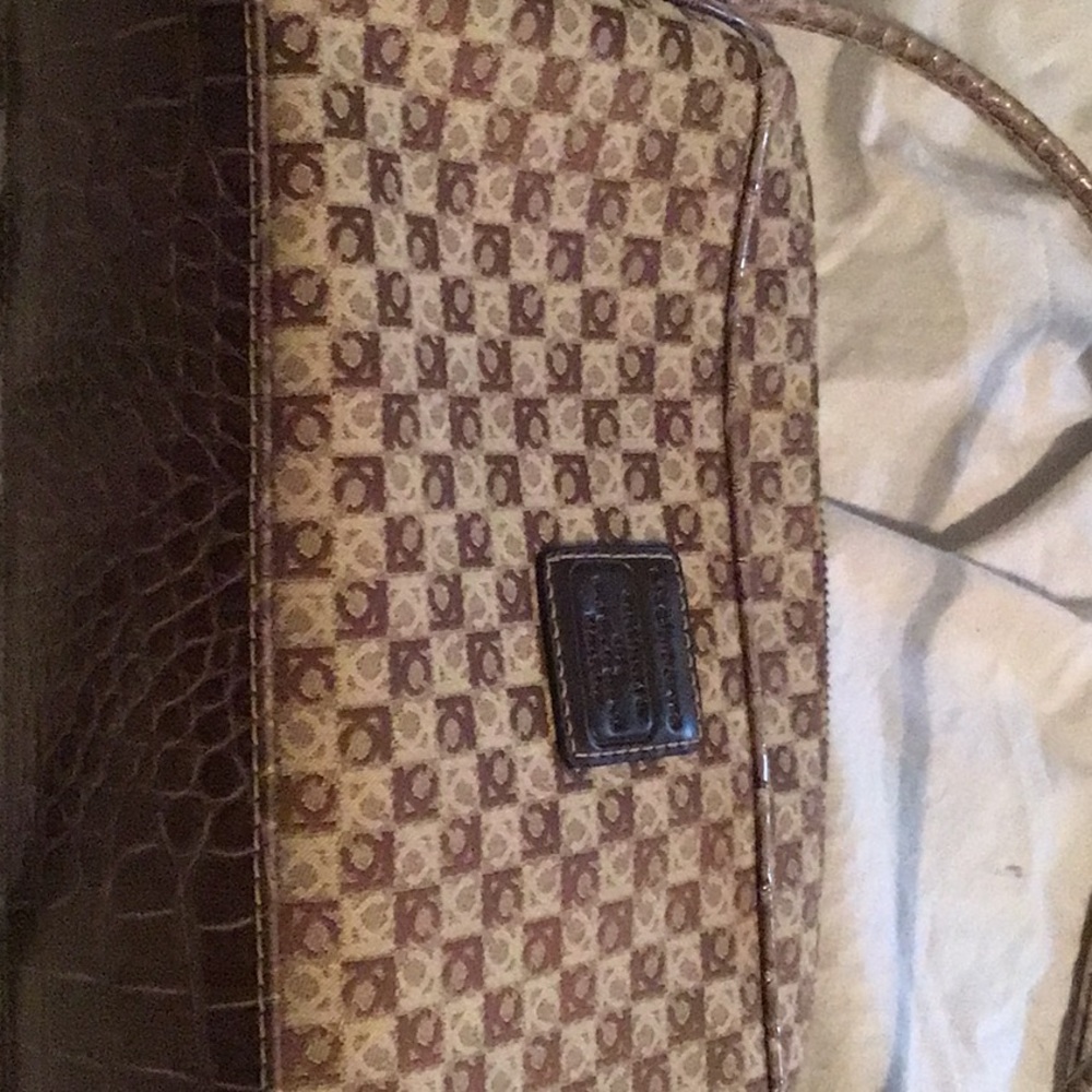 Liz Claiborne crossbody